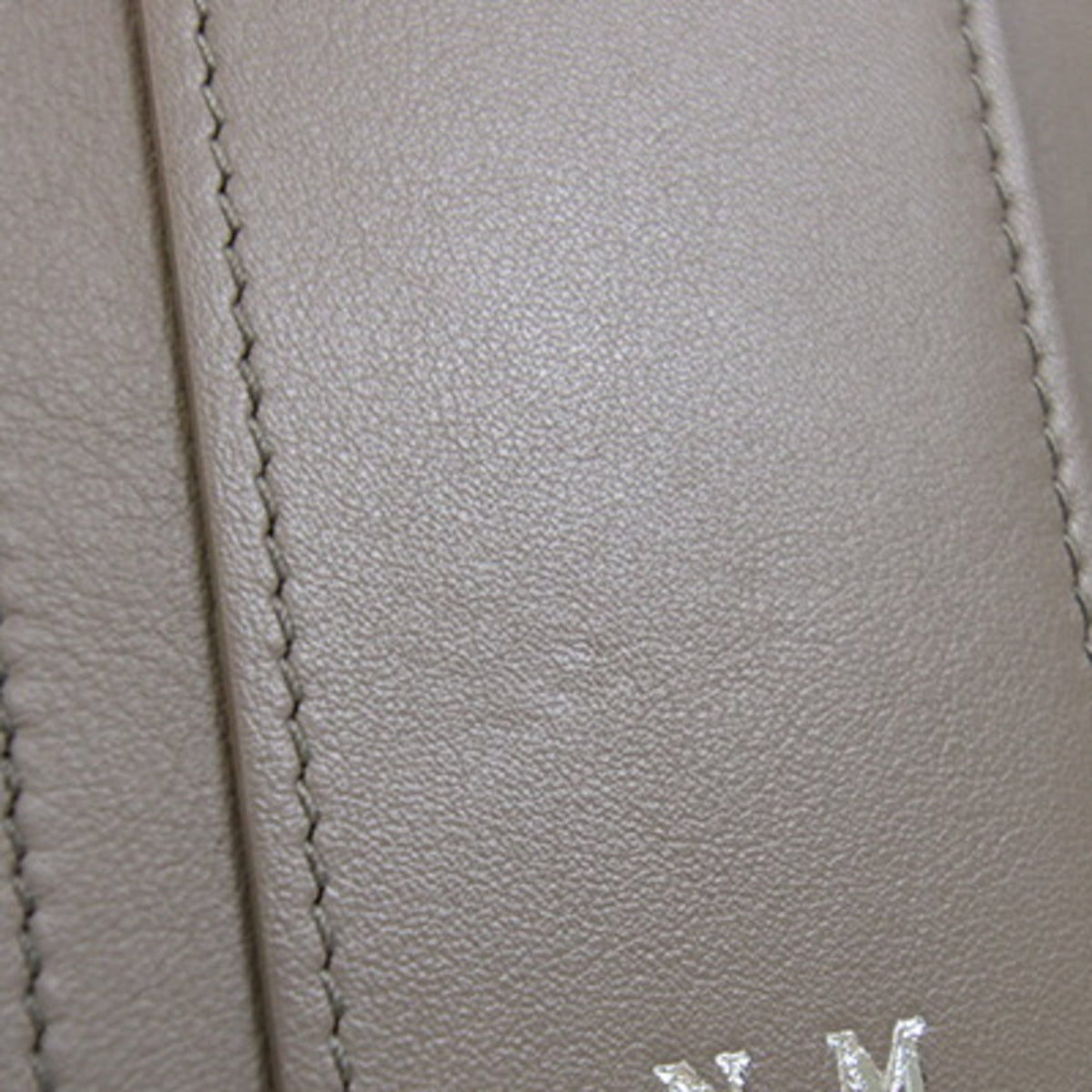 Capucines Wallet Leather