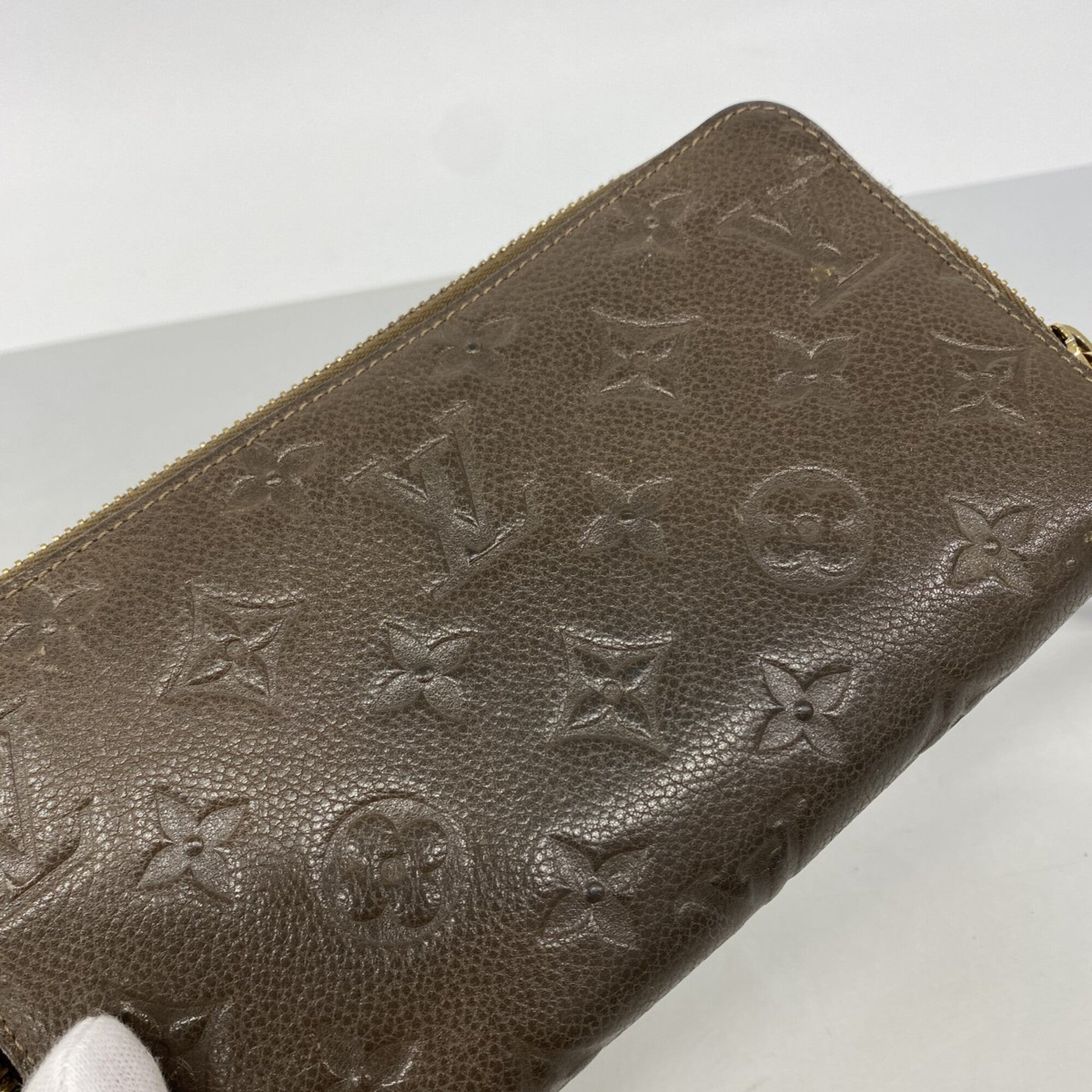 Zippy Wallet Monogram Empreinte Leather