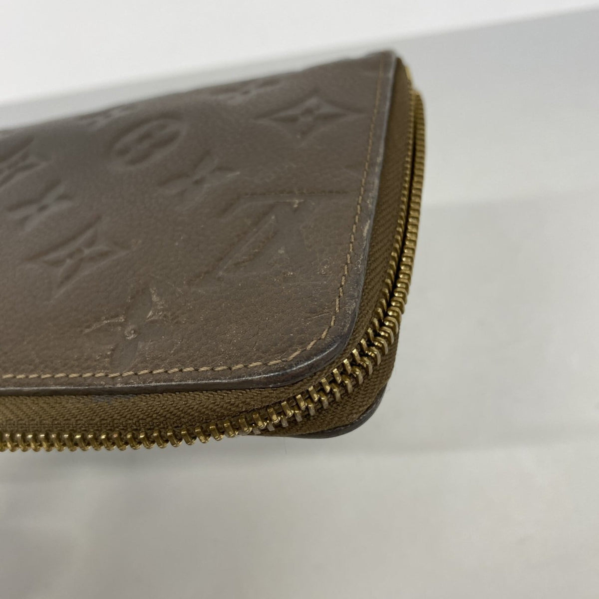 Zippy Wallet Monogram Empreinte Leather