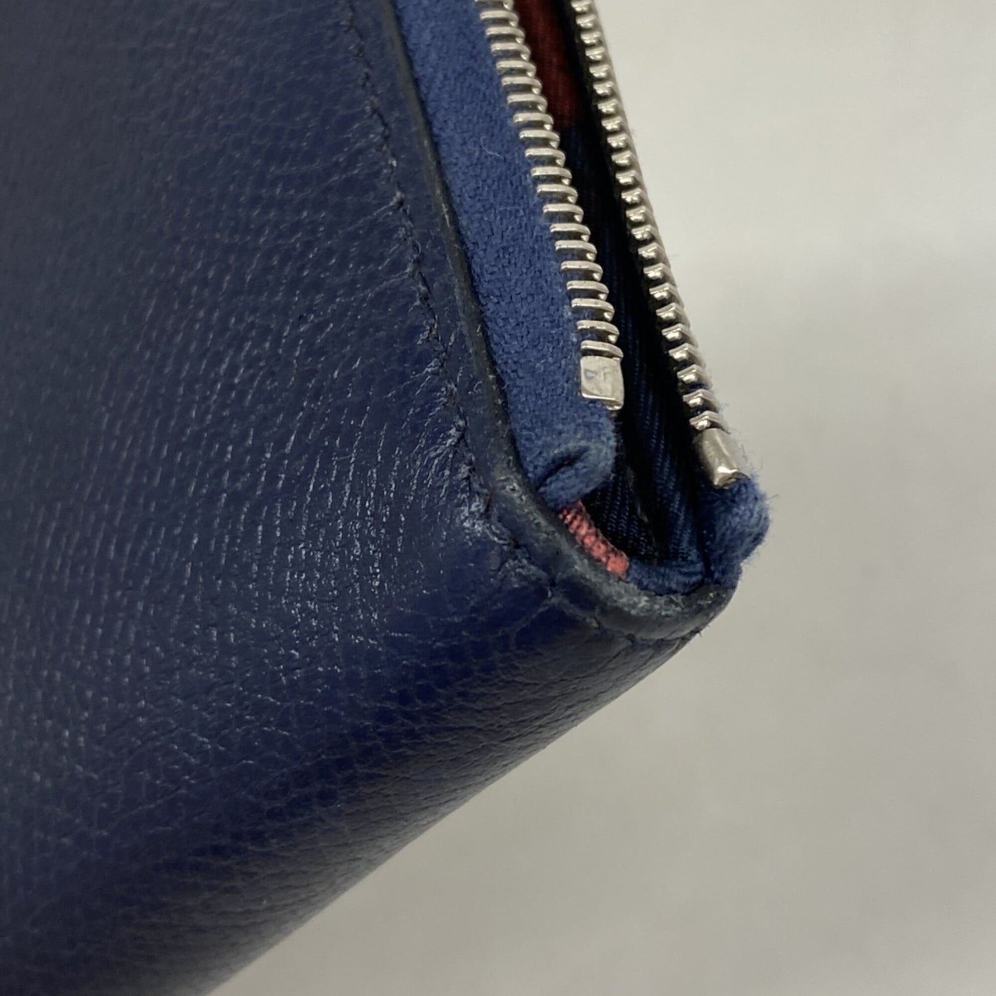 Azap Zip Around Wallet Silk'in Epsom Long