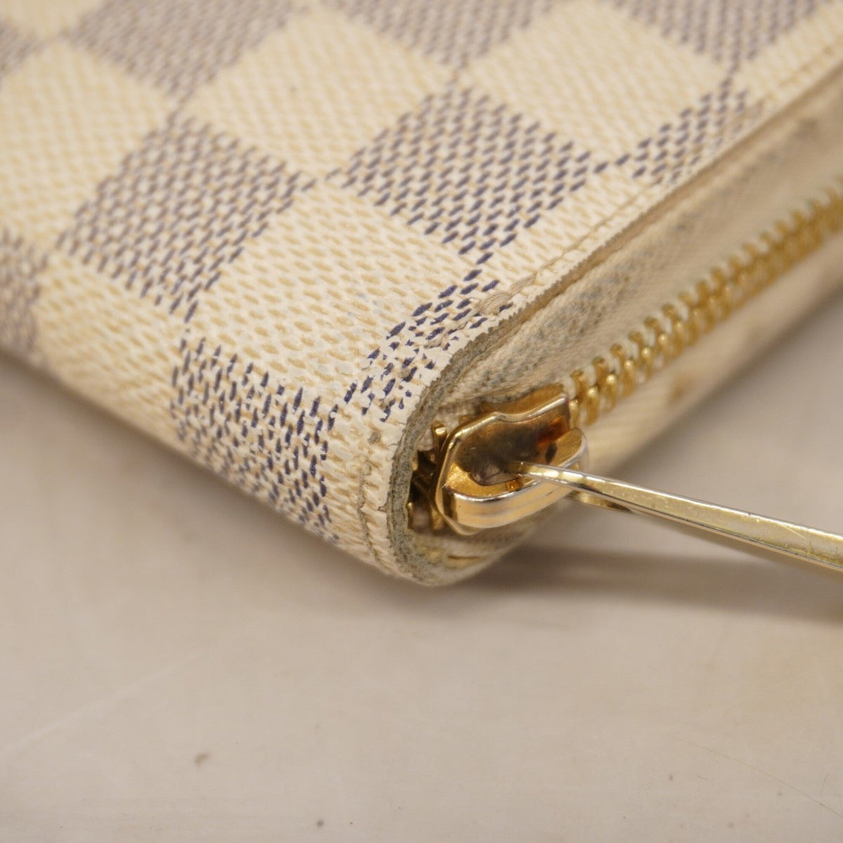 Zippy Wallet Damier