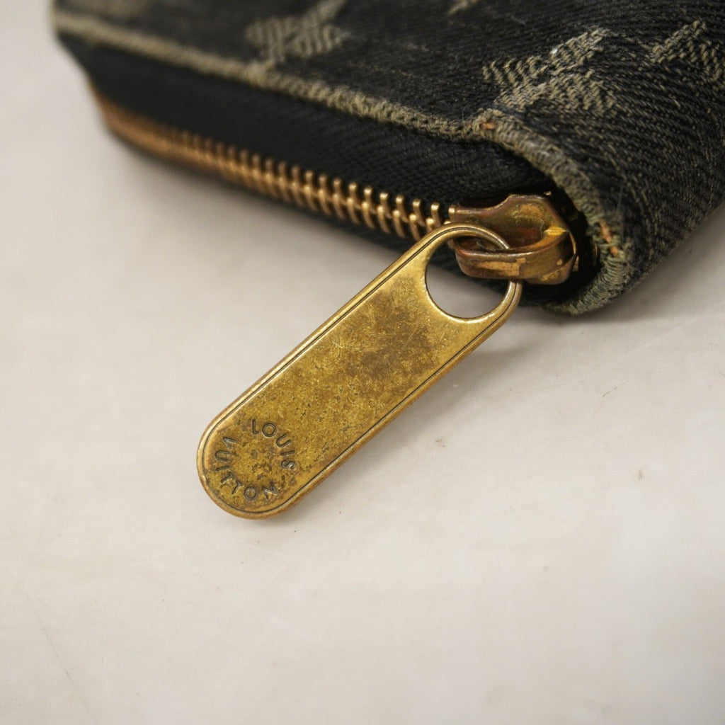 Zippy Wallet Denim