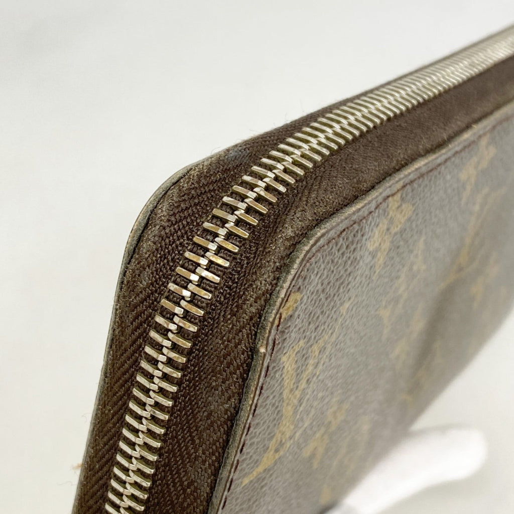 Zippy Wallet Monogram Canvas