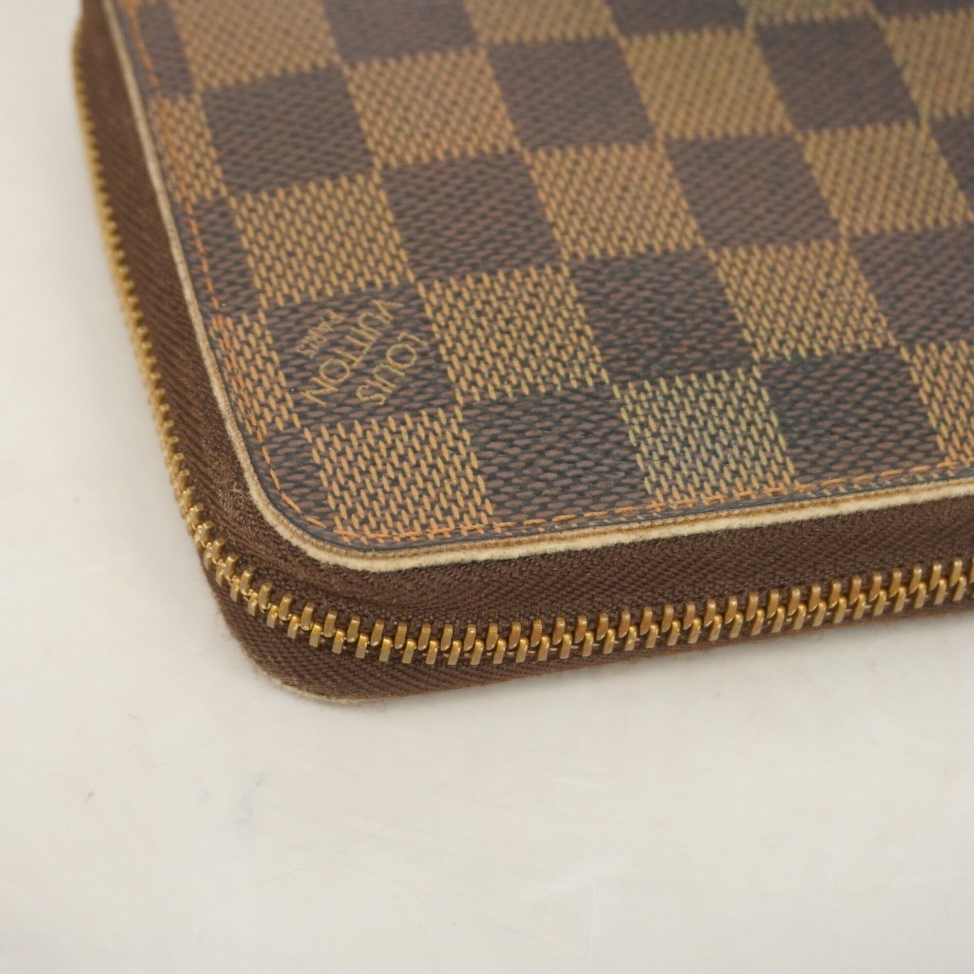 Zippy Wallet Damier