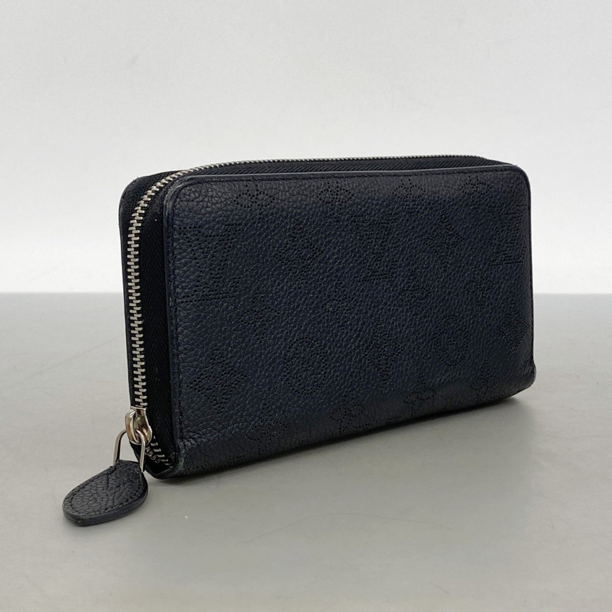 Zippy Wallet Mahina Leather