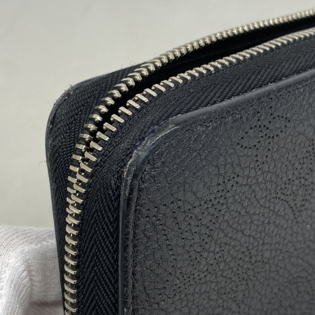 Zippy Wallet Mahina Leather