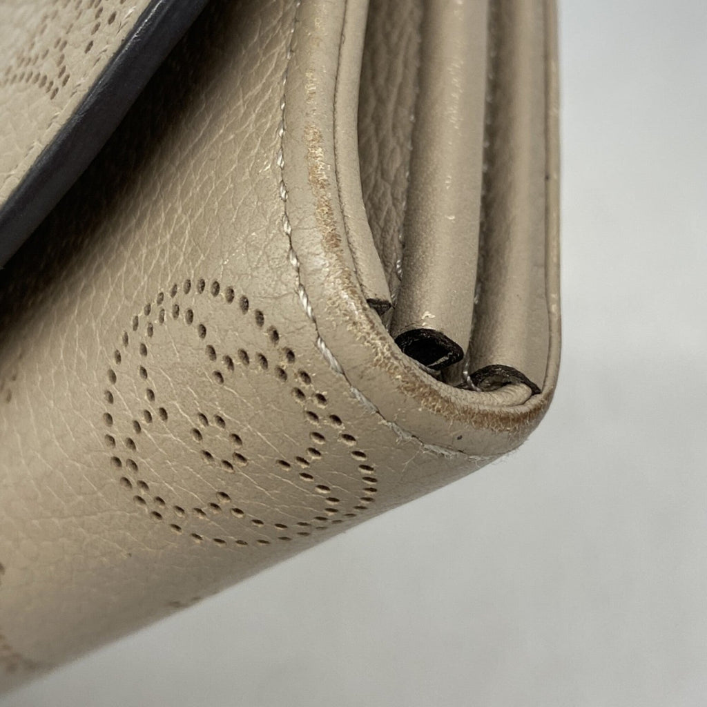 Iris Wallet NM Mahina Leather