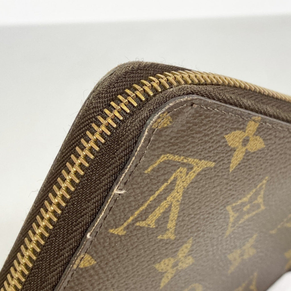 Zippy Wallet Monogram Canvas