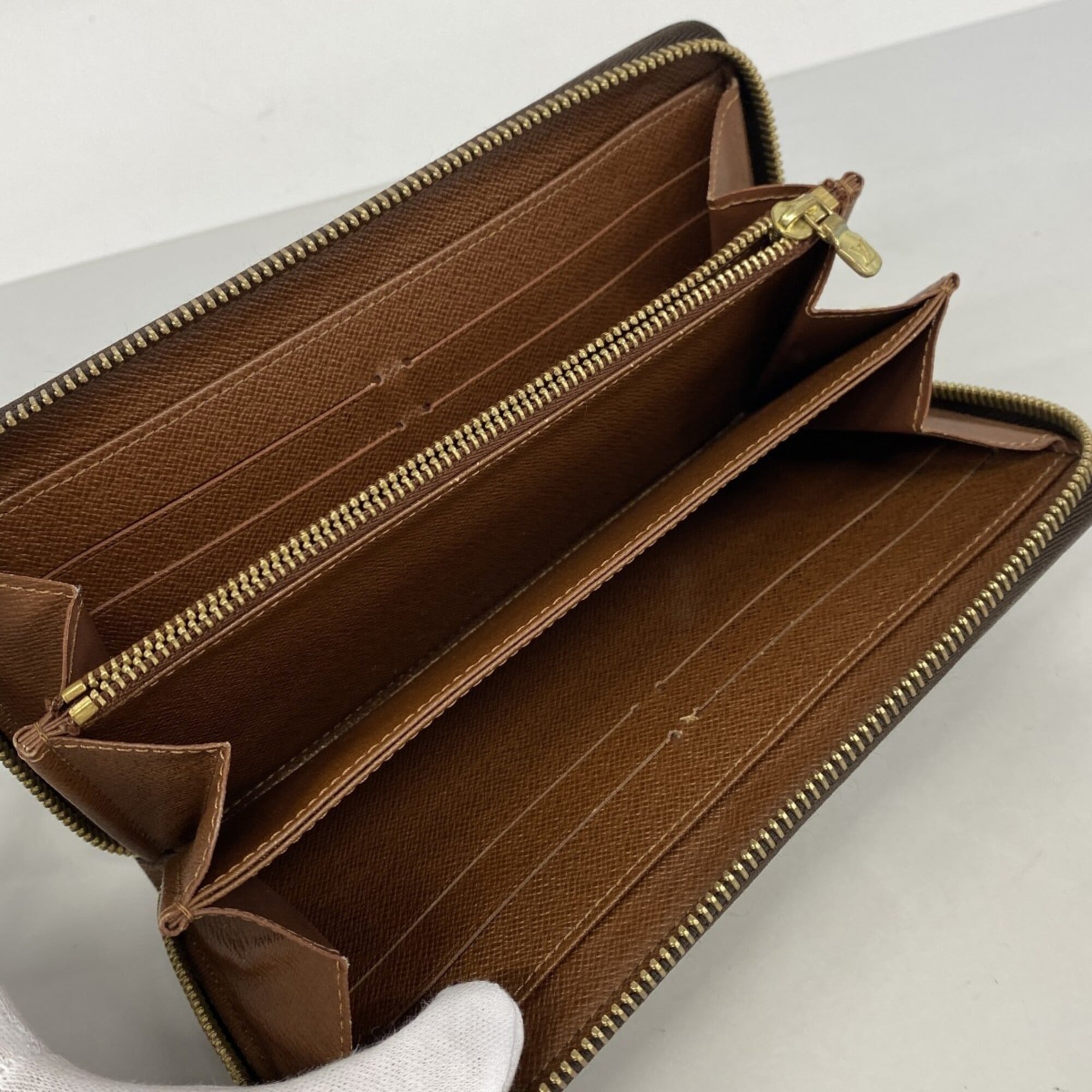 Zippy Wallet Monogram Canvas