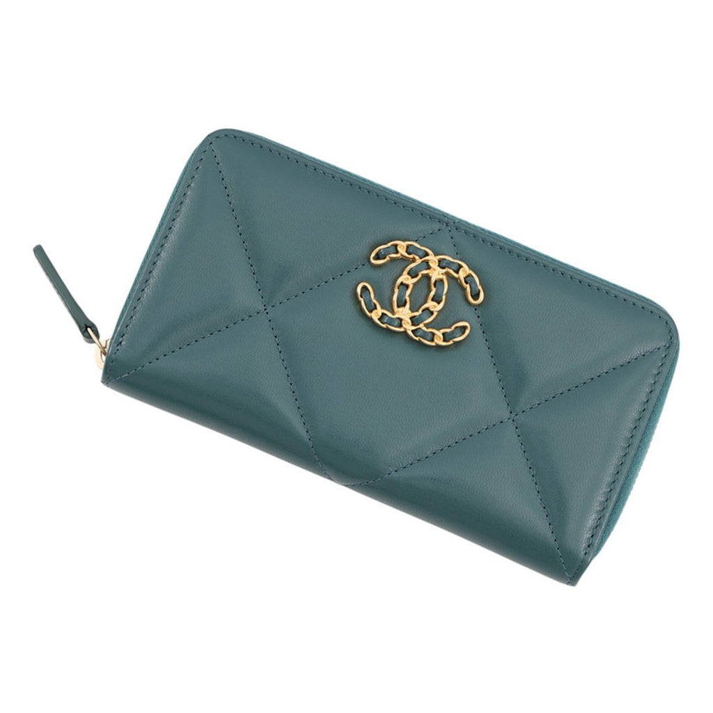 19 Zip Around Wallet Quilted Lambskin Long