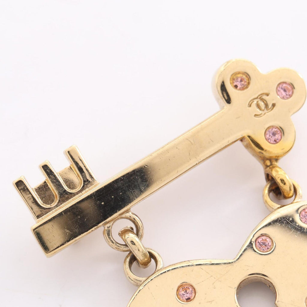CC Logo Heart Lock Brooch Metal