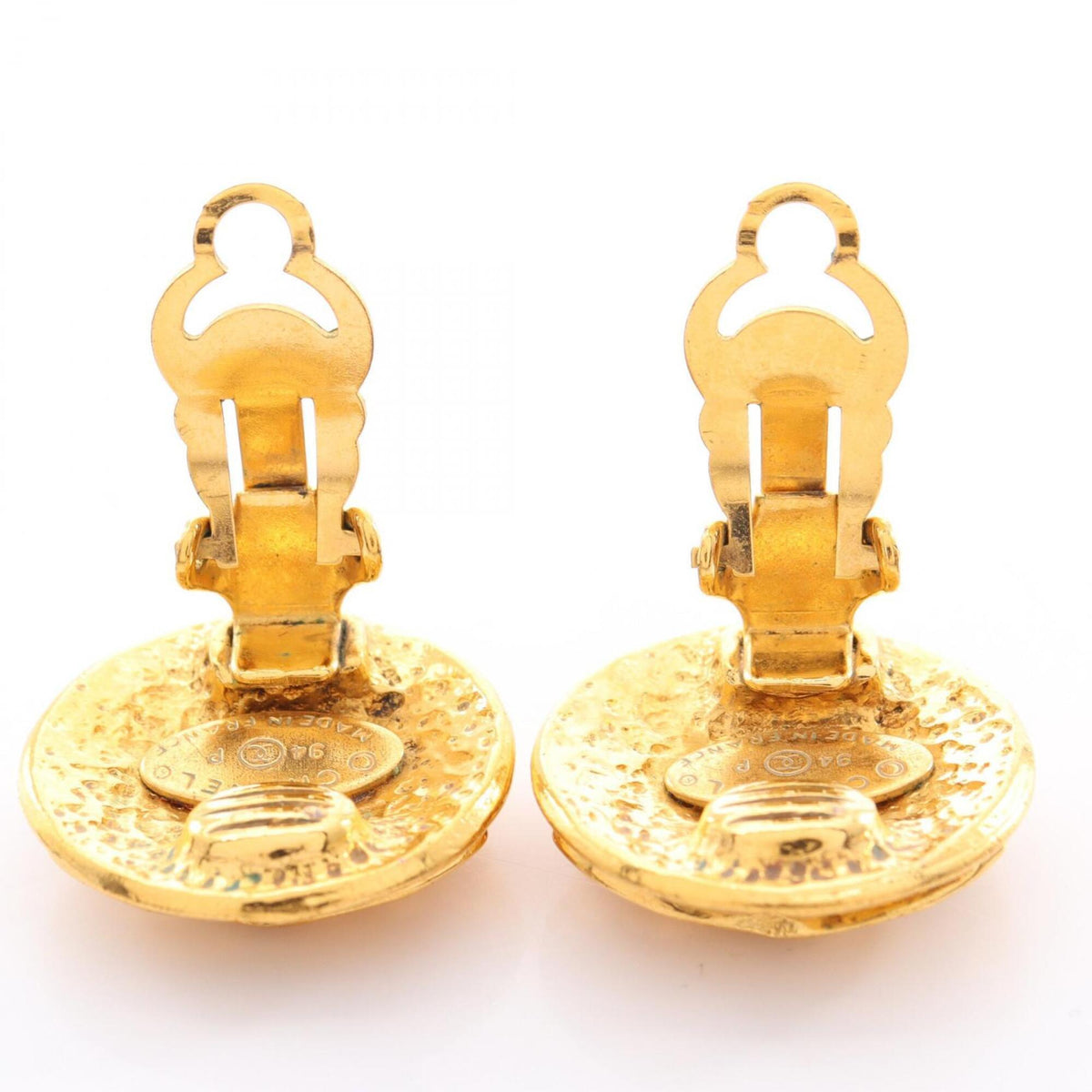 CC Logo Clip-On Earrings Metal Gold-Tone Metal