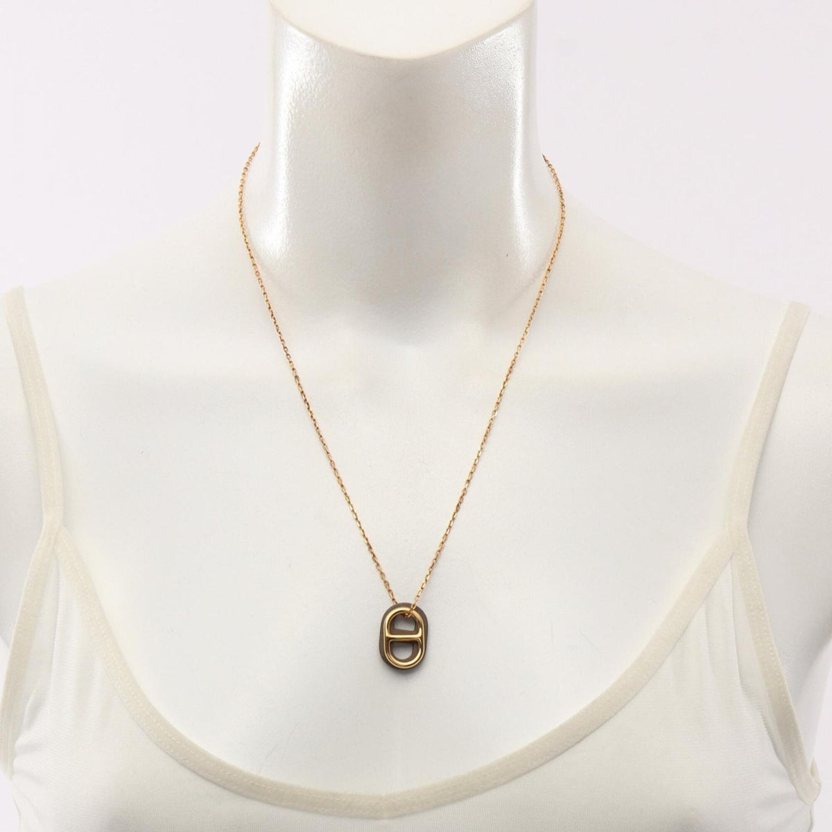 O'Maillon Chaine d'Ancre Etoupe Pendant Necklace Swift Leather Gold and Gray