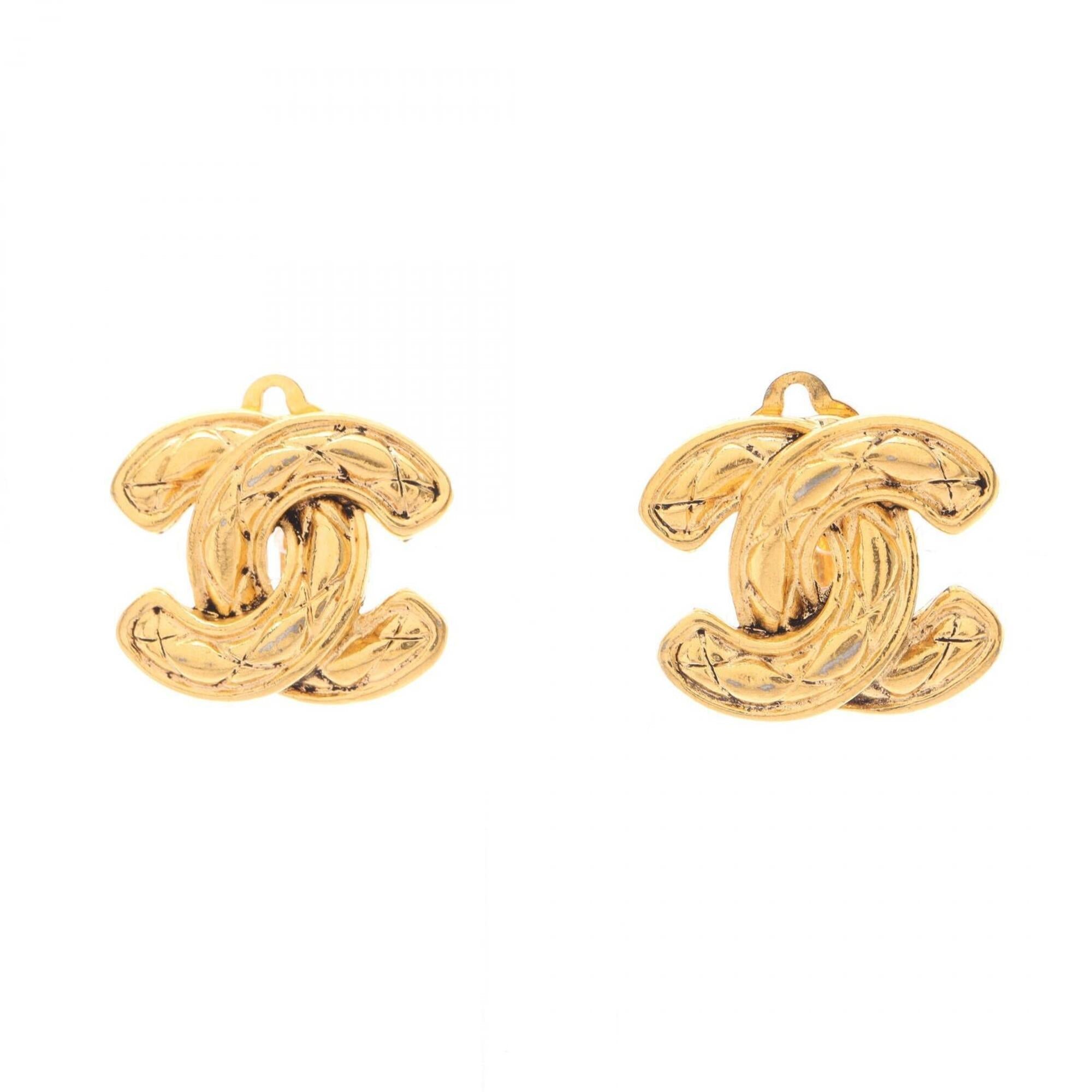 CC Logo Clip-On Earrings Metal Gold-Tone Metal