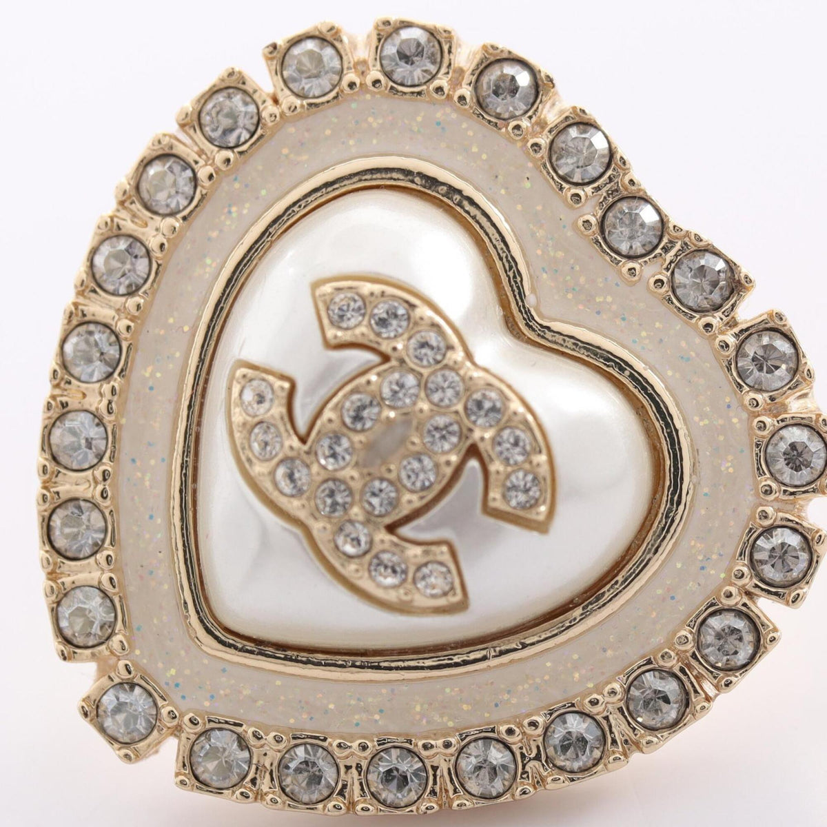 CC Logo Heart Earrings Metal Gold-Tone Metal