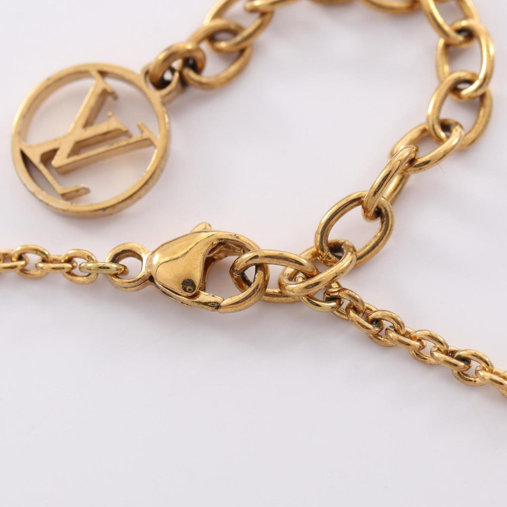 Essential V Pendant Necklace Gold Plated