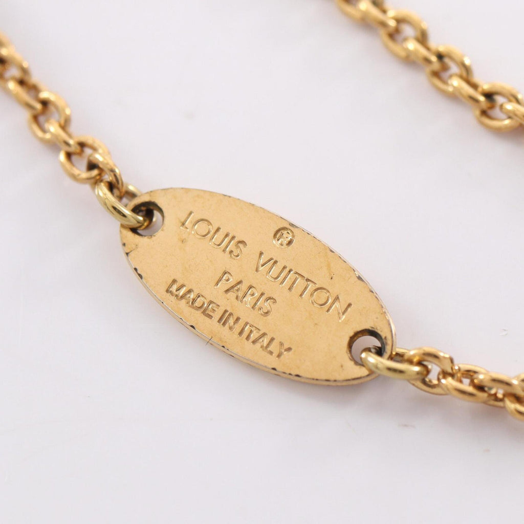Essential V Pendant Necklace Gold Plated