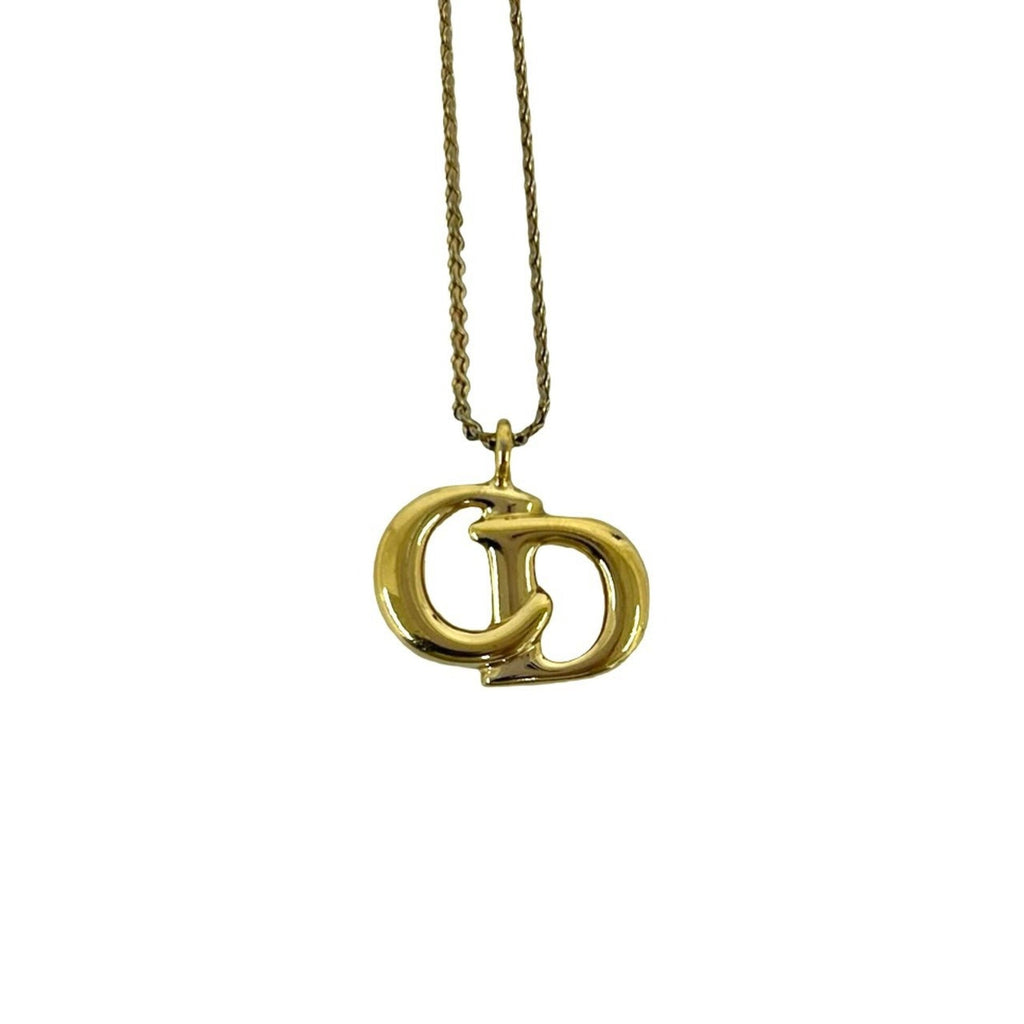 Vintage Pendant Necklace Gold