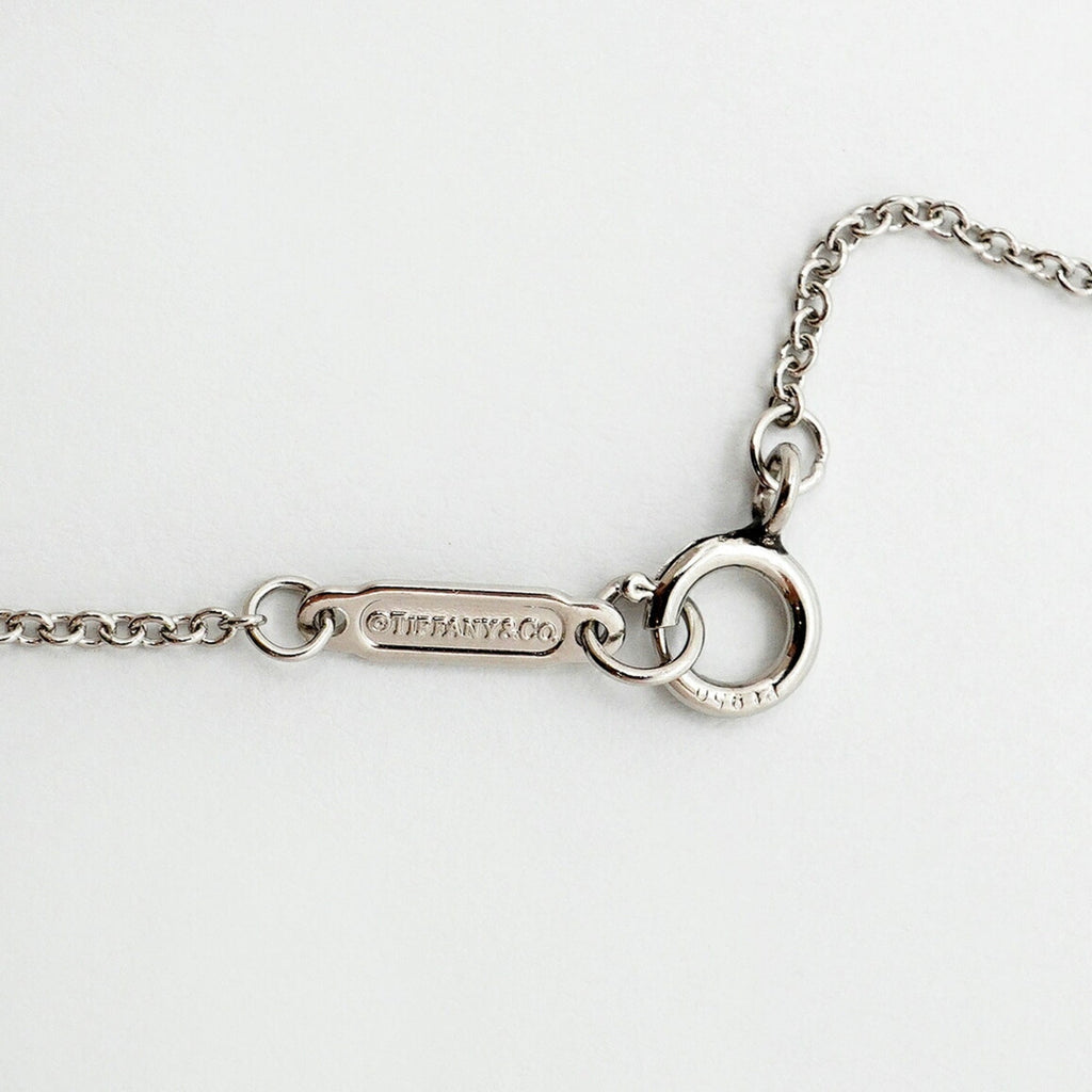 Solitaire Pendant Necklace Platinum with Diamond