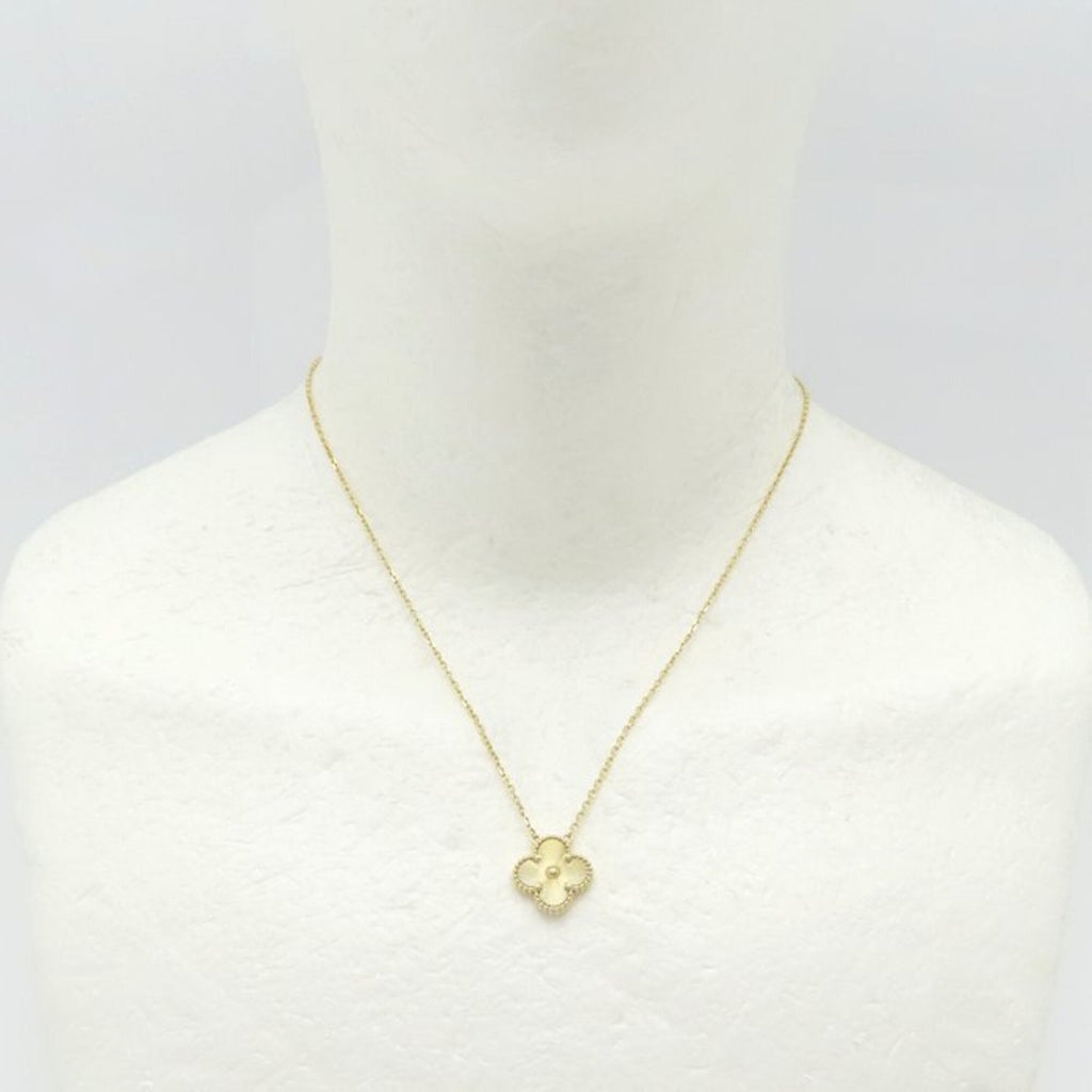 Vintage Alhambra Pendant Necklace 18K Yellow Gold