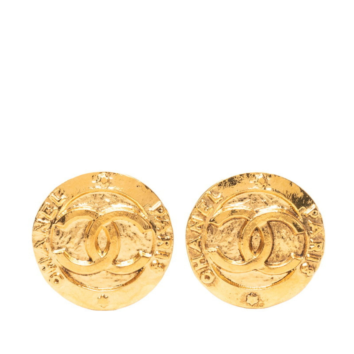 CC Logo Round Clip-On Earrings Metal Gold-Tone Metal