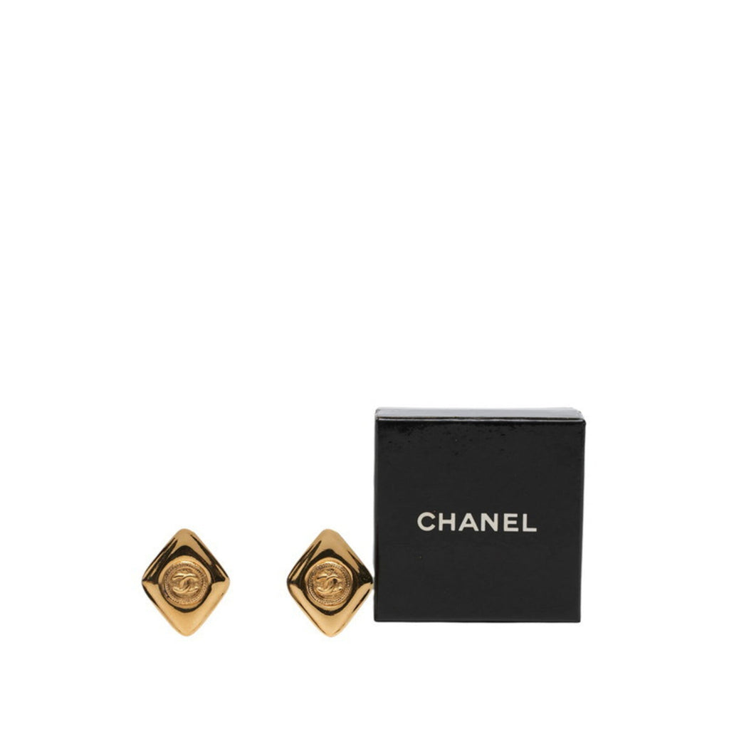 CC Logo Clip-On Earrings Metal Gold-Tone Metal
