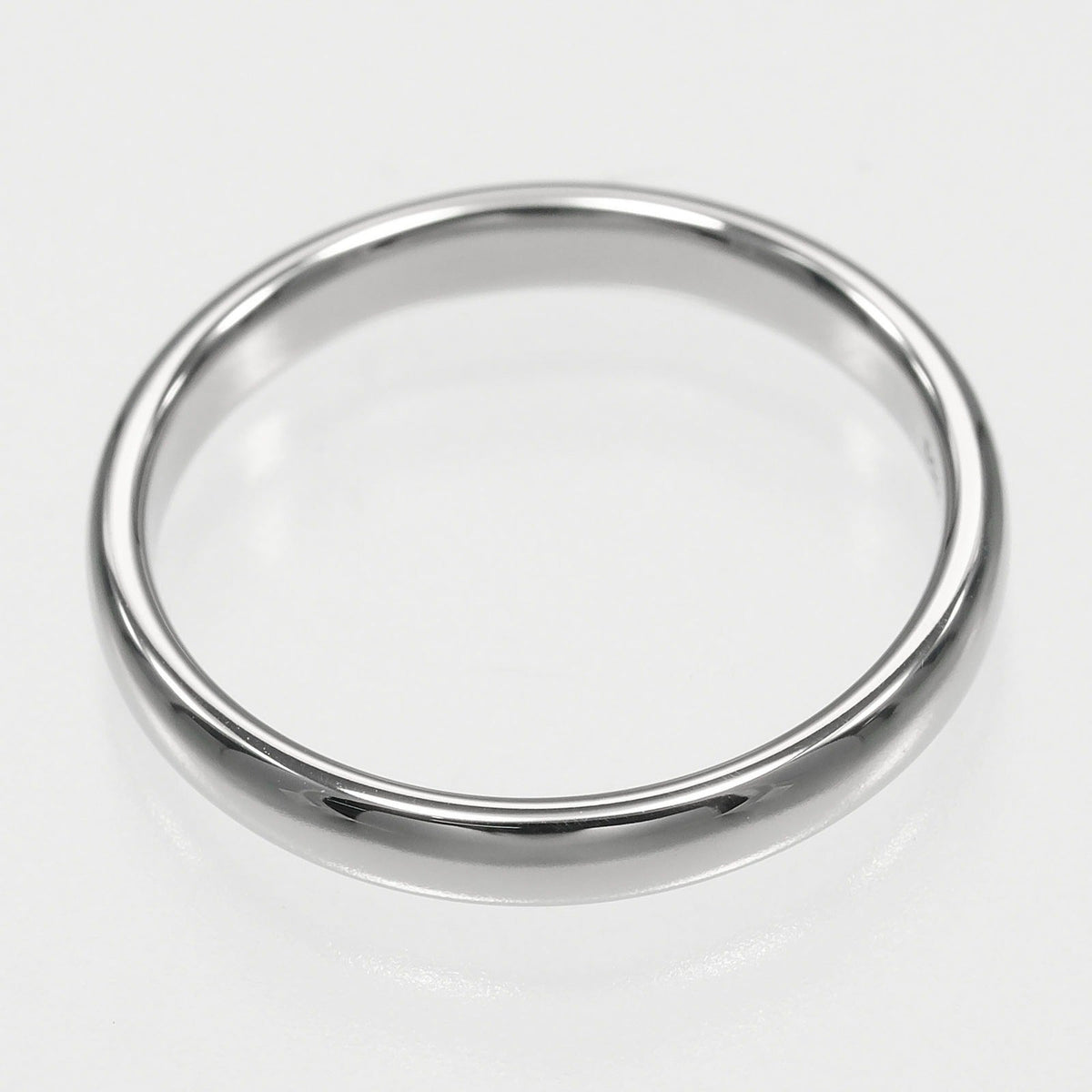 Band Ring Platinum Medium