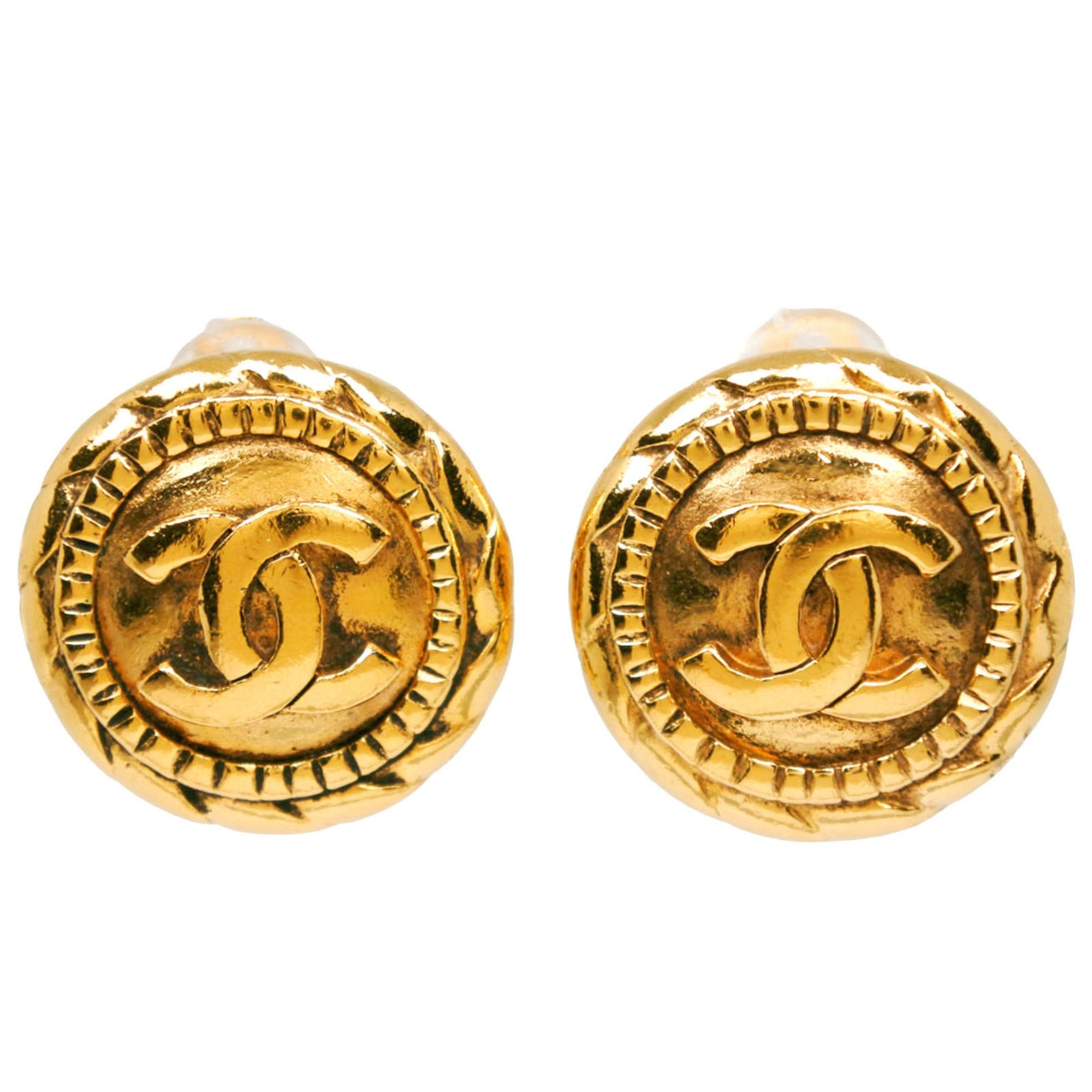 CC Logo Clip-On Earrings Metal Gold-Tone Metal