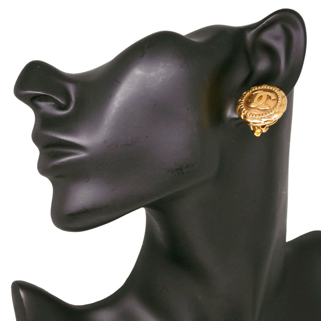CC Logo Clip-On Earrings Metal Gold-Tone Metal