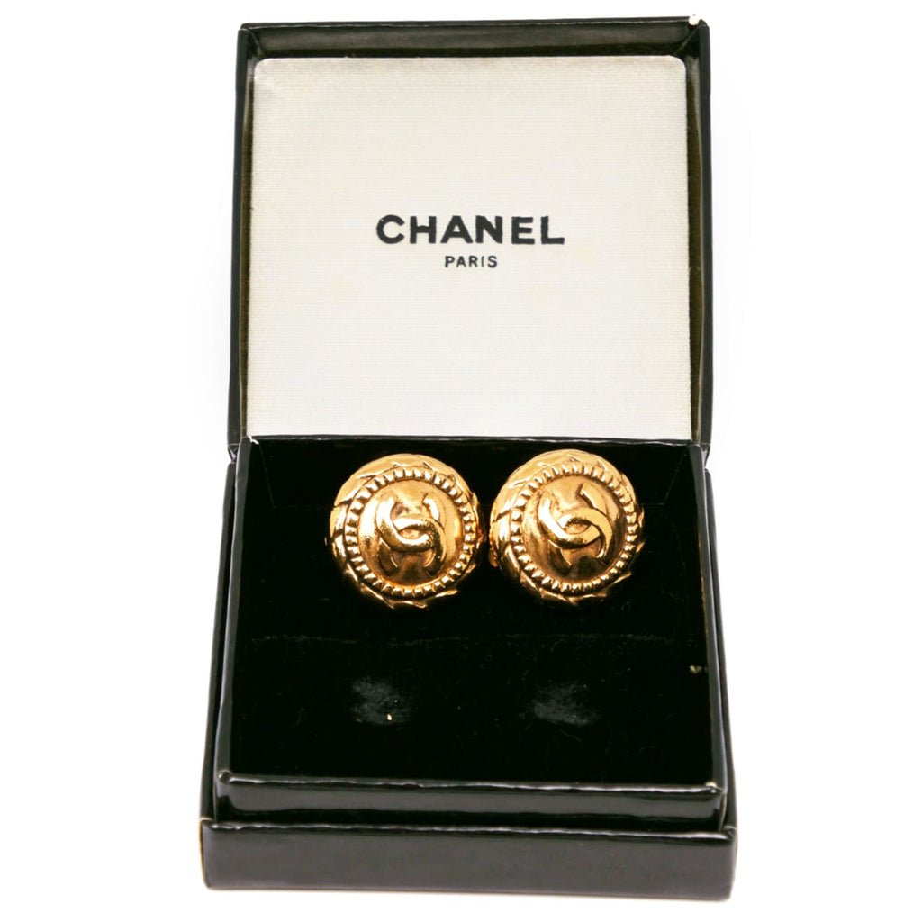 CC Logo Clip-On Earrings Metal Gold-Tone Metal