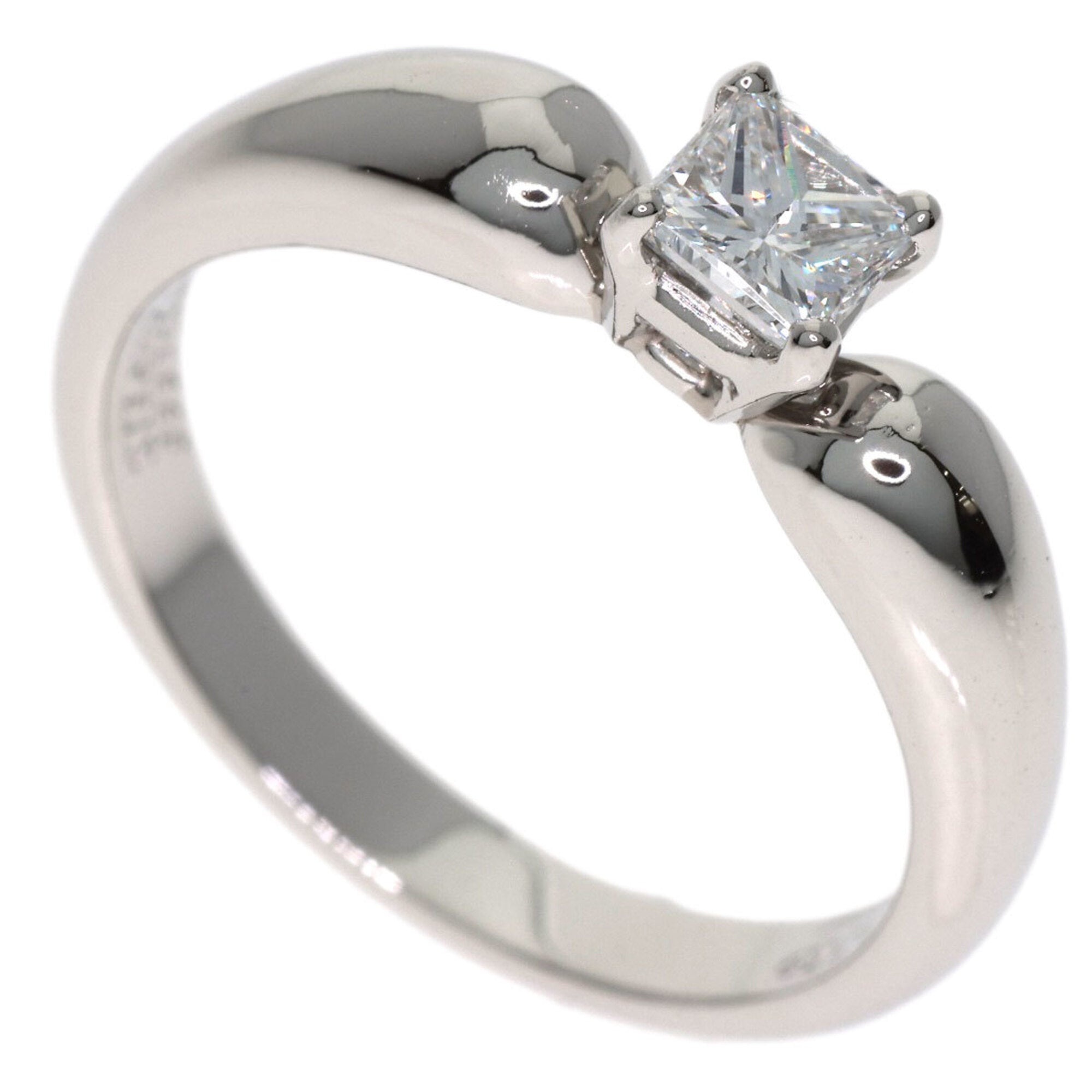 Square Princess Cut Diamond Ring Platinum