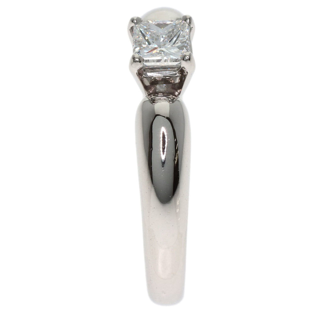 Square Princess Cut Diamond Ring Platinum