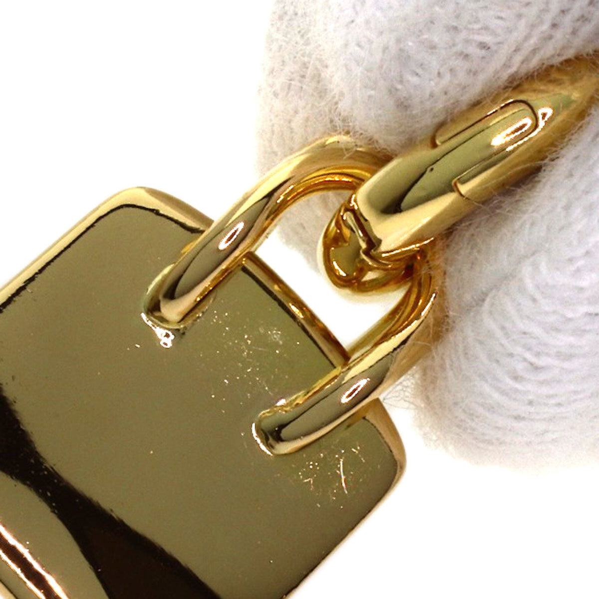 Amulette Birkin Pendant Necklace 18K Yellow Gold