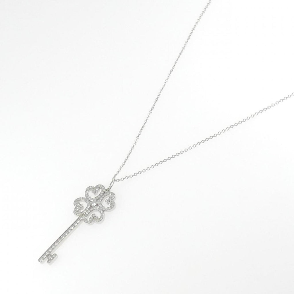 Quattra Heart Key Pendant Necklace Platinum with Diamond
