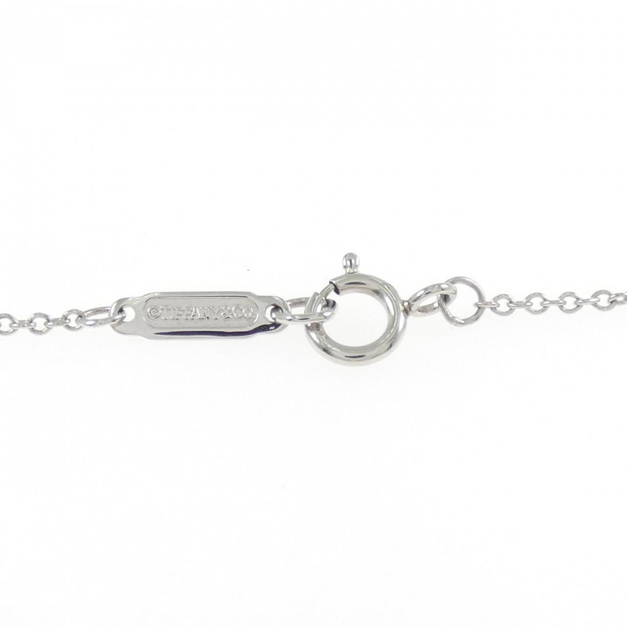 Quattra Heart Key Pendant Necklace Platinum with Diamond