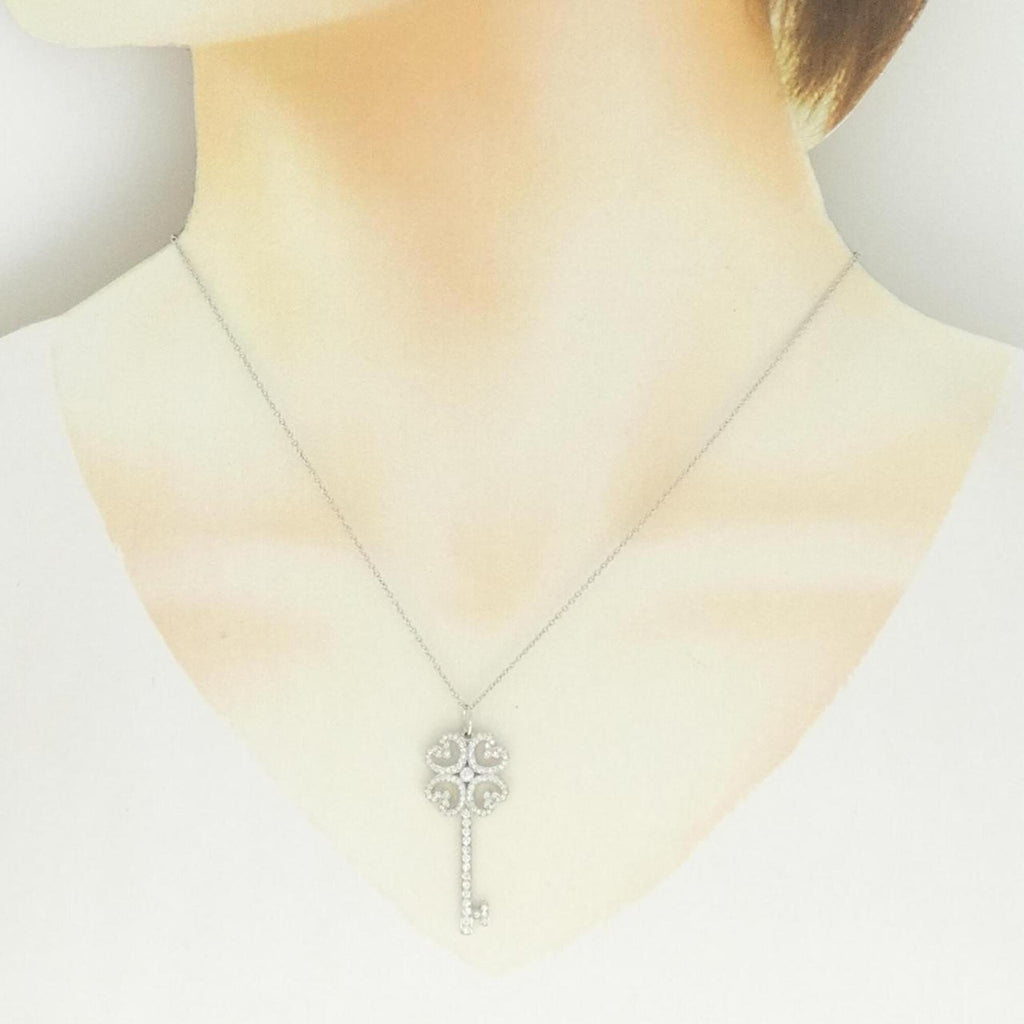Quattra Heart Key Pendant Necklace Platinum with Diamond