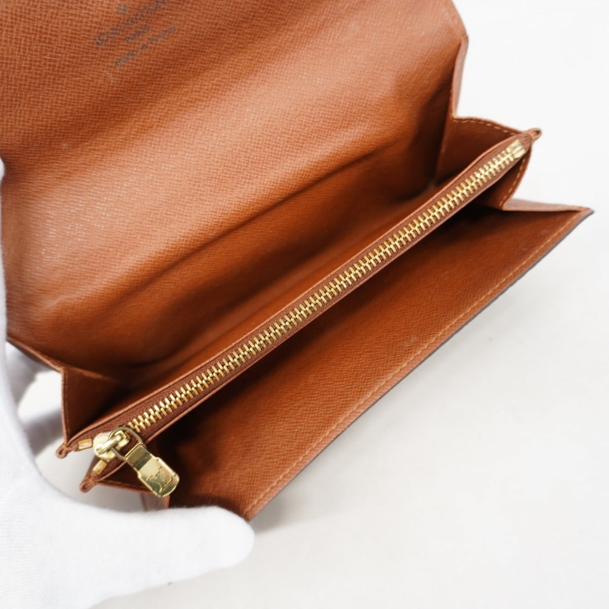 Sarah Wallet Monogram Canvas