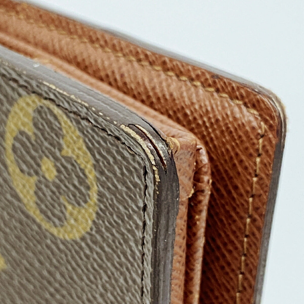 Multiple Wallet Monogram Canvas