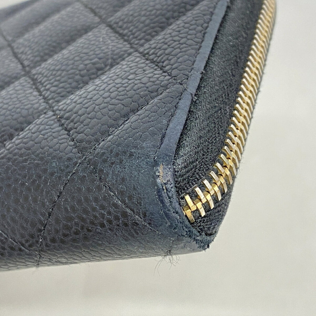 Zip Around Wallet Quilted Caviar Long