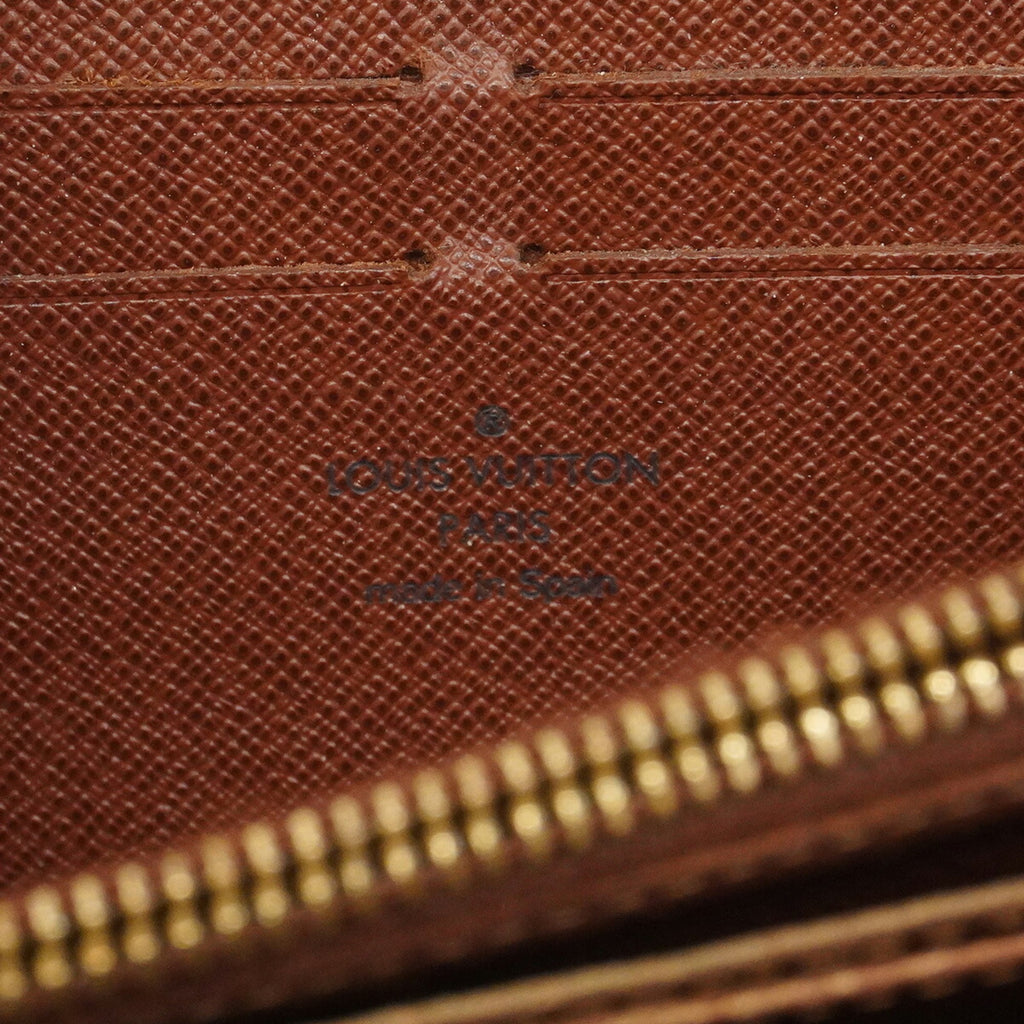 Zippy Wallet Monogram Canvas