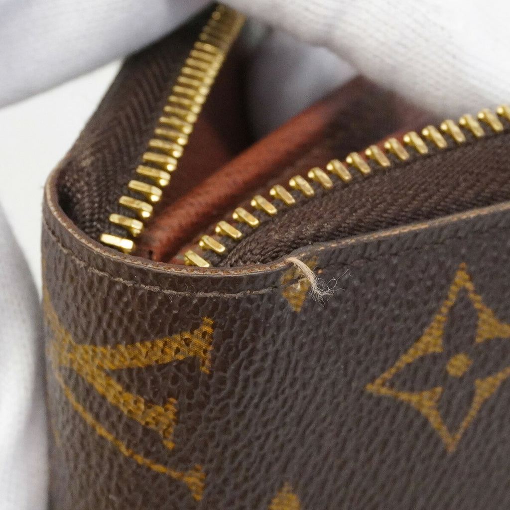 Zippy Wallet Monogram Canvas