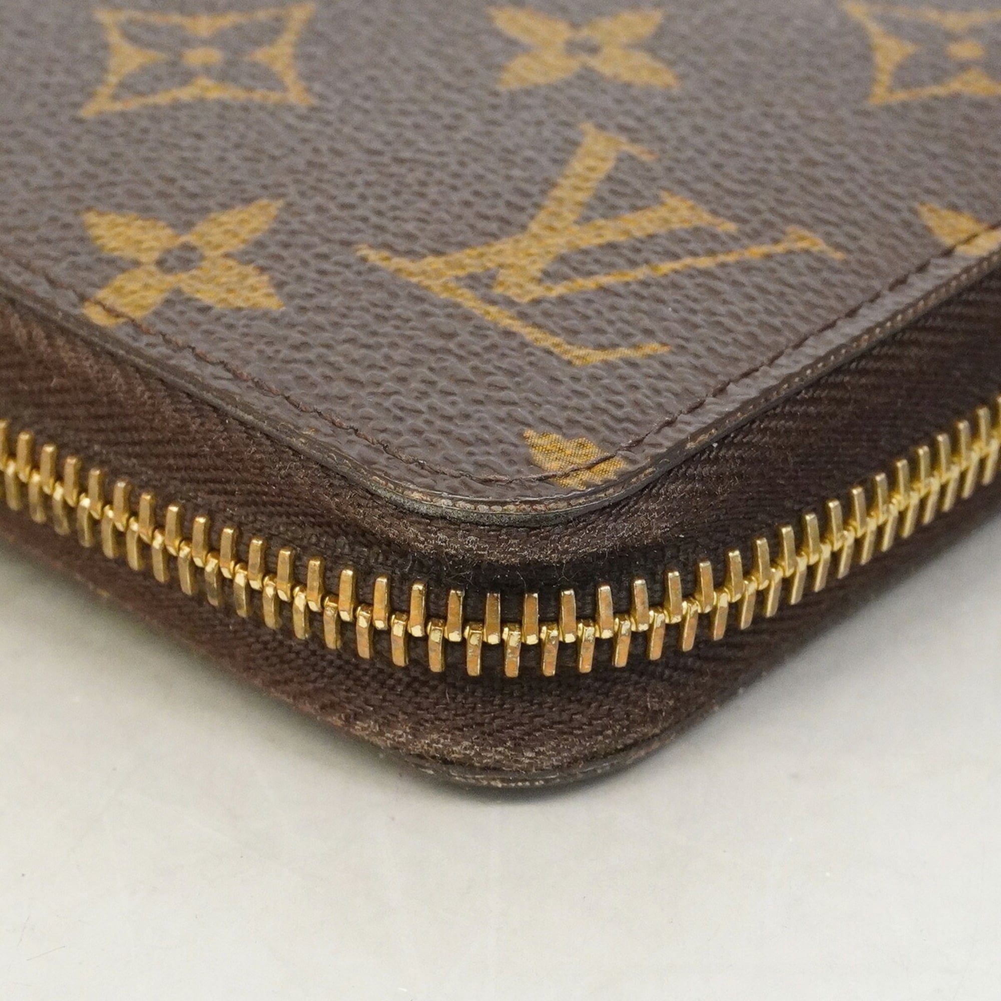 Zippy Wallet Monogram Canvas