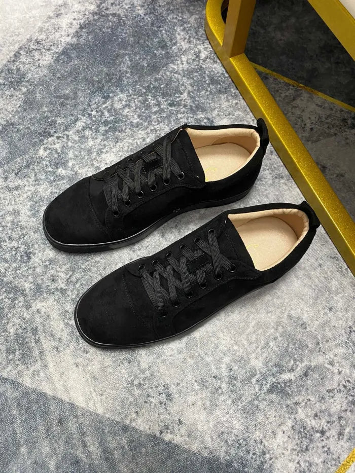 C - SNEAKERS