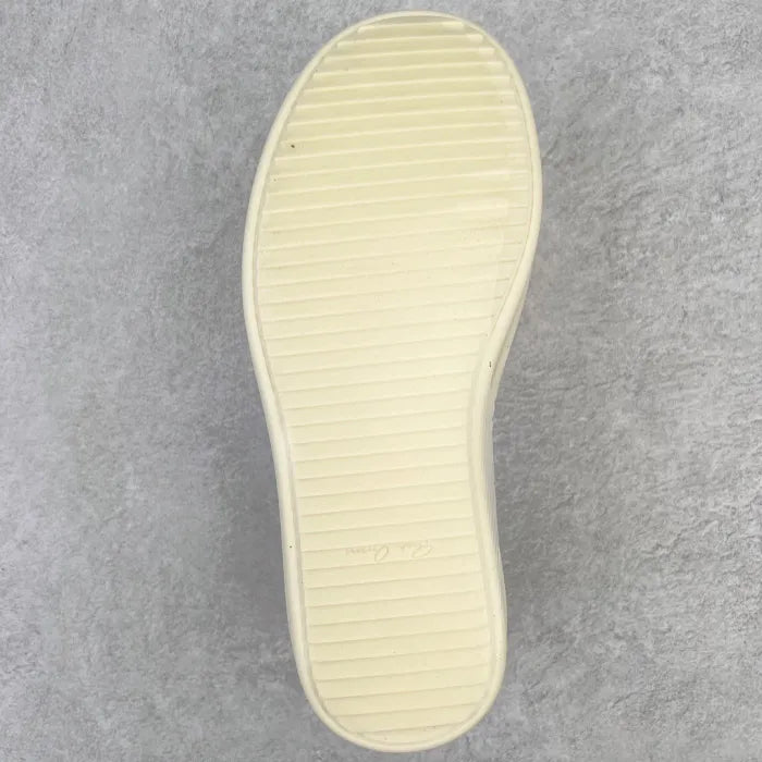 R  - SNEAKERS