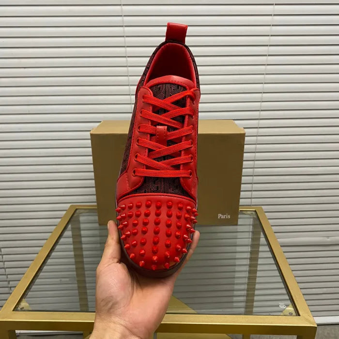 C - SNEAKERS