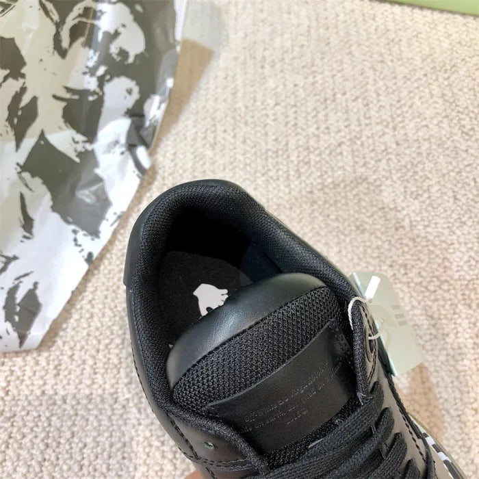 O - SNEAKERS