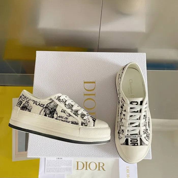 D - SNEAKERS
