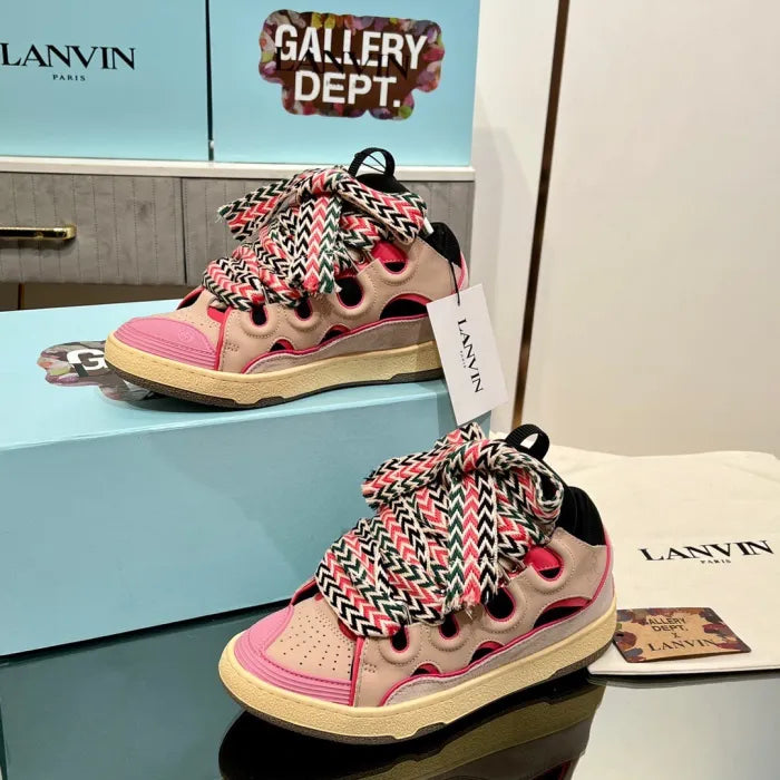 L - SNEAKERS