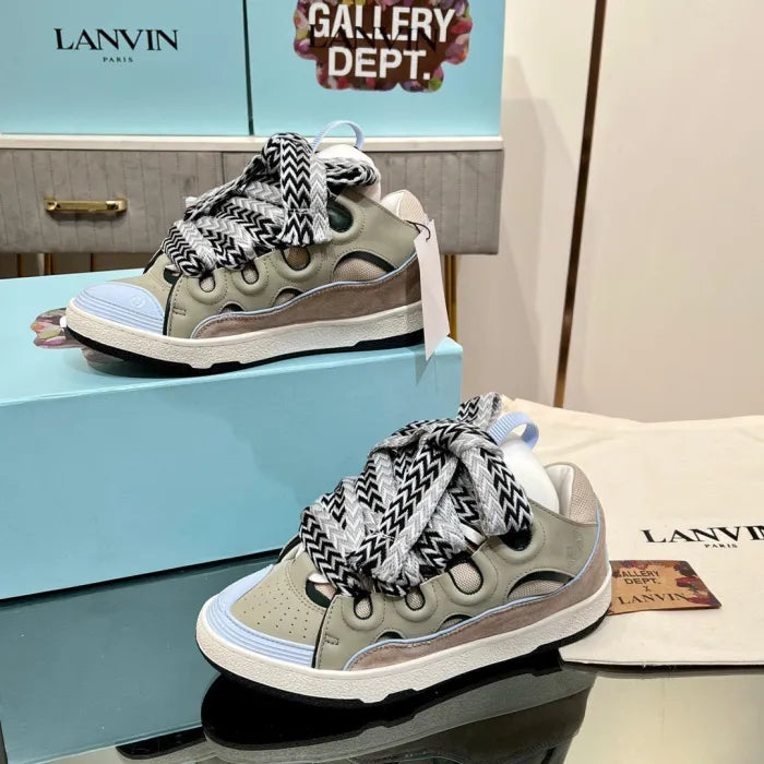 L - SNEAKERS