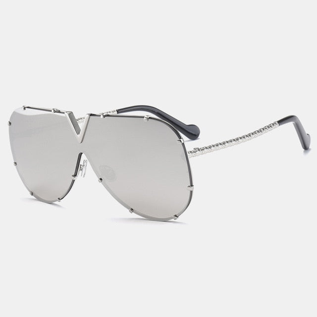 New sunglasses model MS678 in 2025